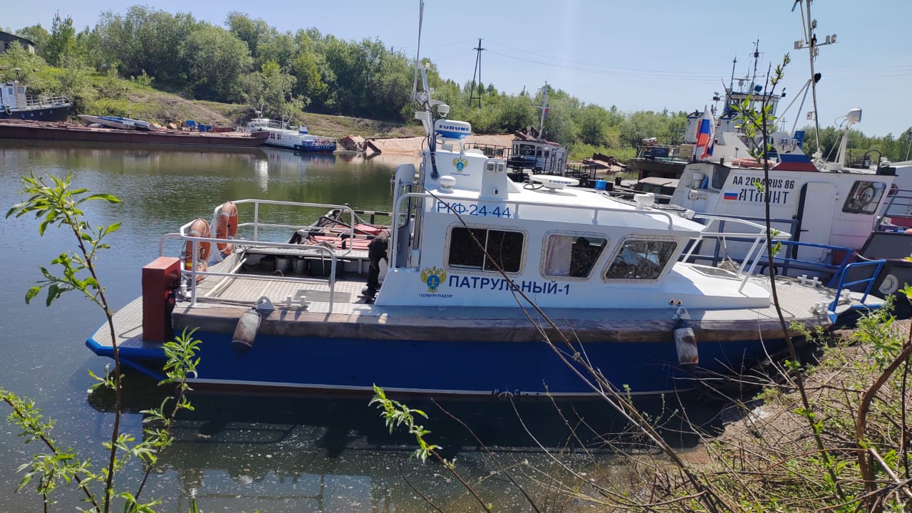 Спуск на воду служебного катера «Патрульный-1»